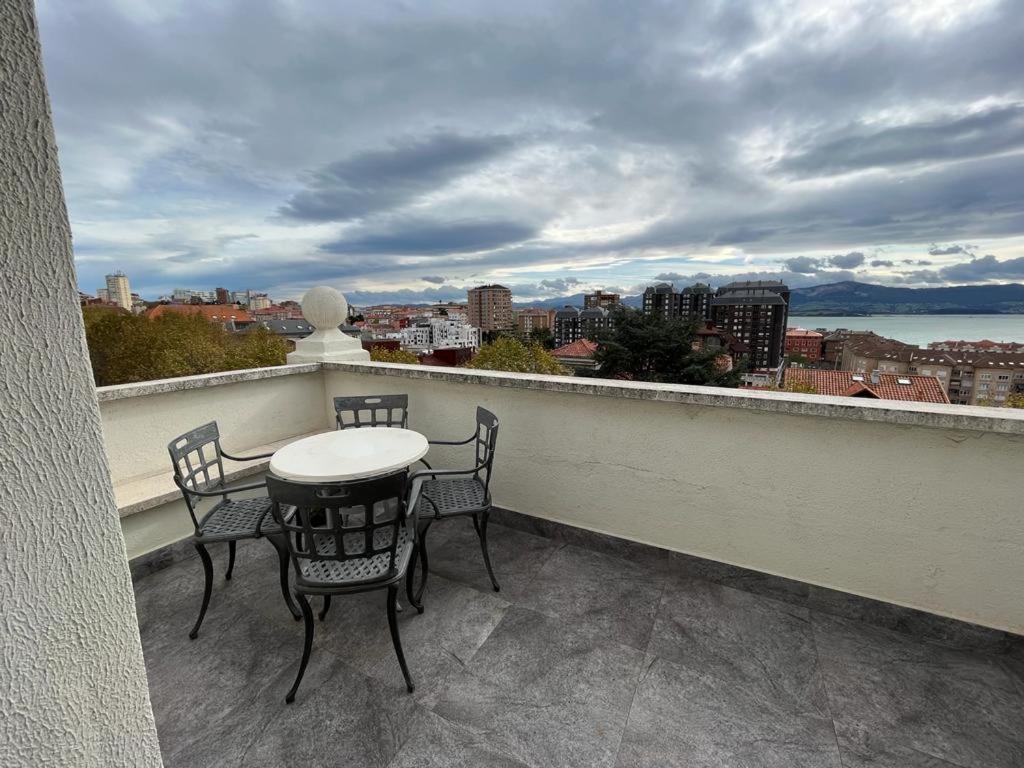 Hotel Royal Suite Santander Zewnętrze zdjęcie